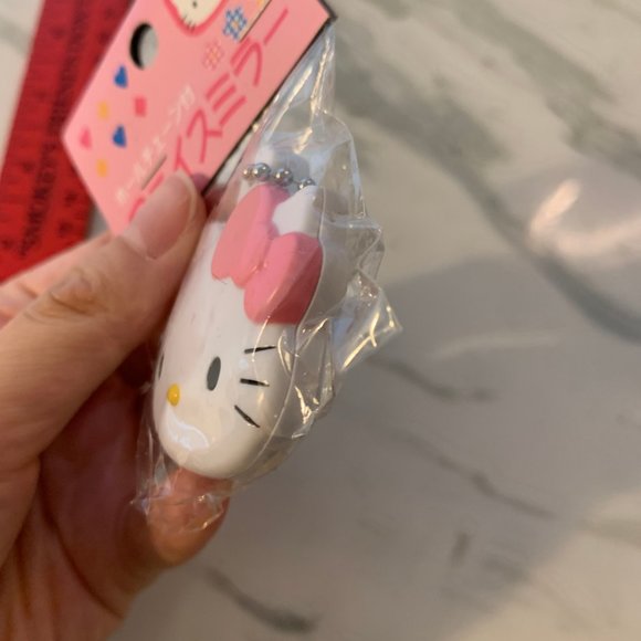Vintage 1997 Hello Kitty mirror keychain brand new unopened - Picture 6 of 6